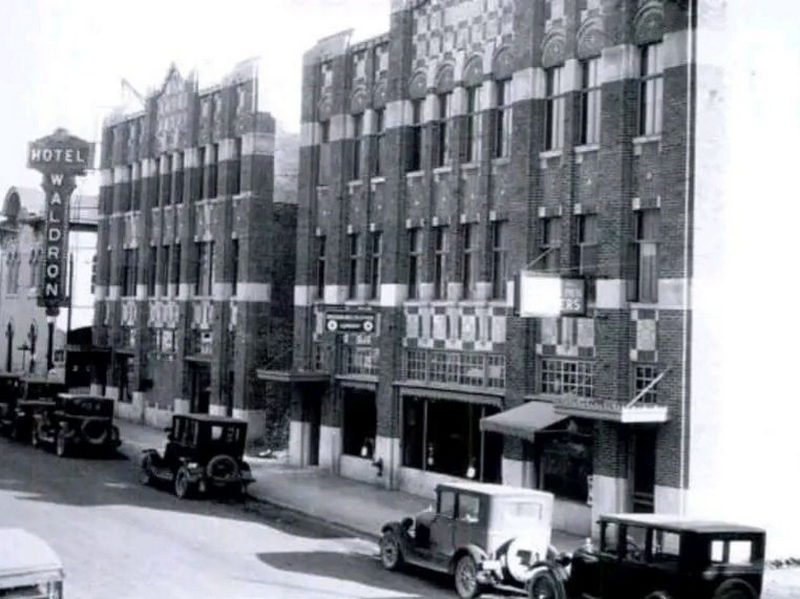 Waldron Hotel - Historical Photo (newer photo)